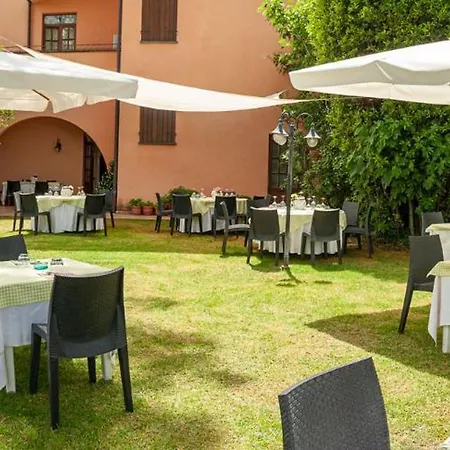 La Fattoria Hotel 3*