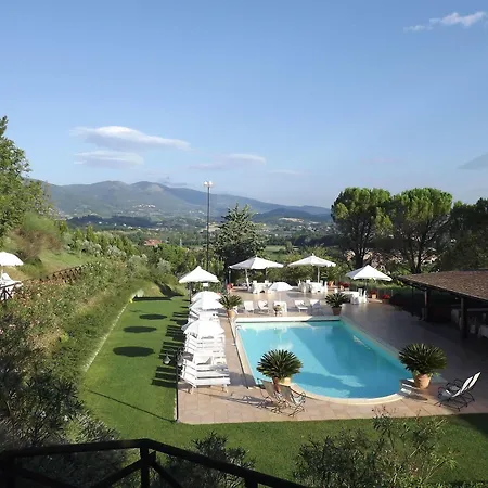 ホテル La Fattoria 3*